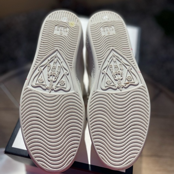 Authentic Gucci Sneakers Ace size 5.5 men 9 women. - Picture 4 of 5